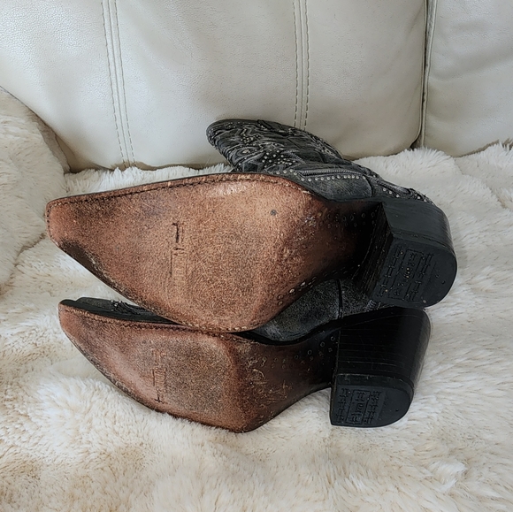 Corral Boots, tall Snip-toe, size 8.5 - Picture 6 of 7